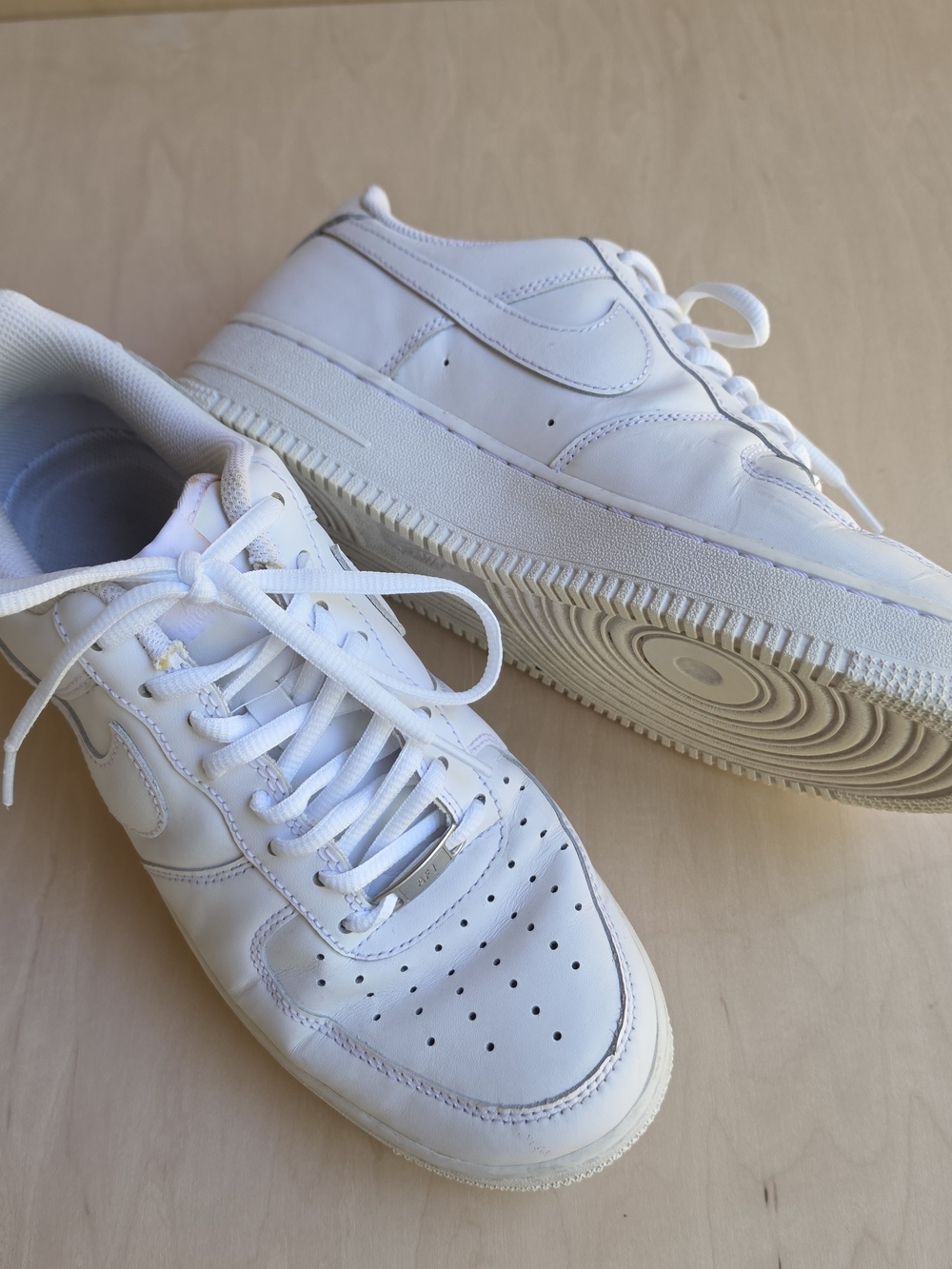 Nike White Leather Low-Top Sneakers